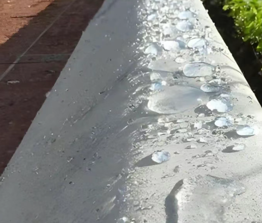 吐鲁番硅烷浸渍涂料在混凝土保护中的应用